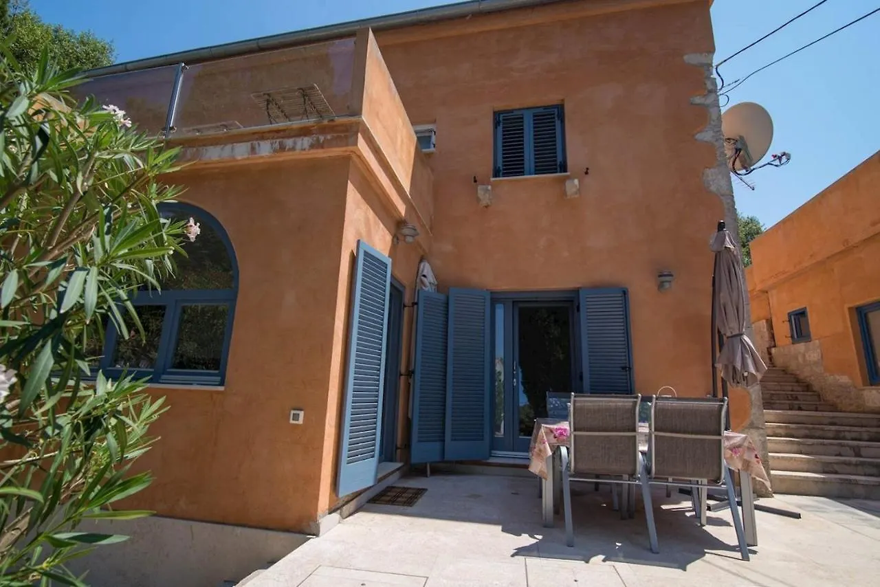 Apartments With A Parking Space Veli Losinj, Losinj - 21187