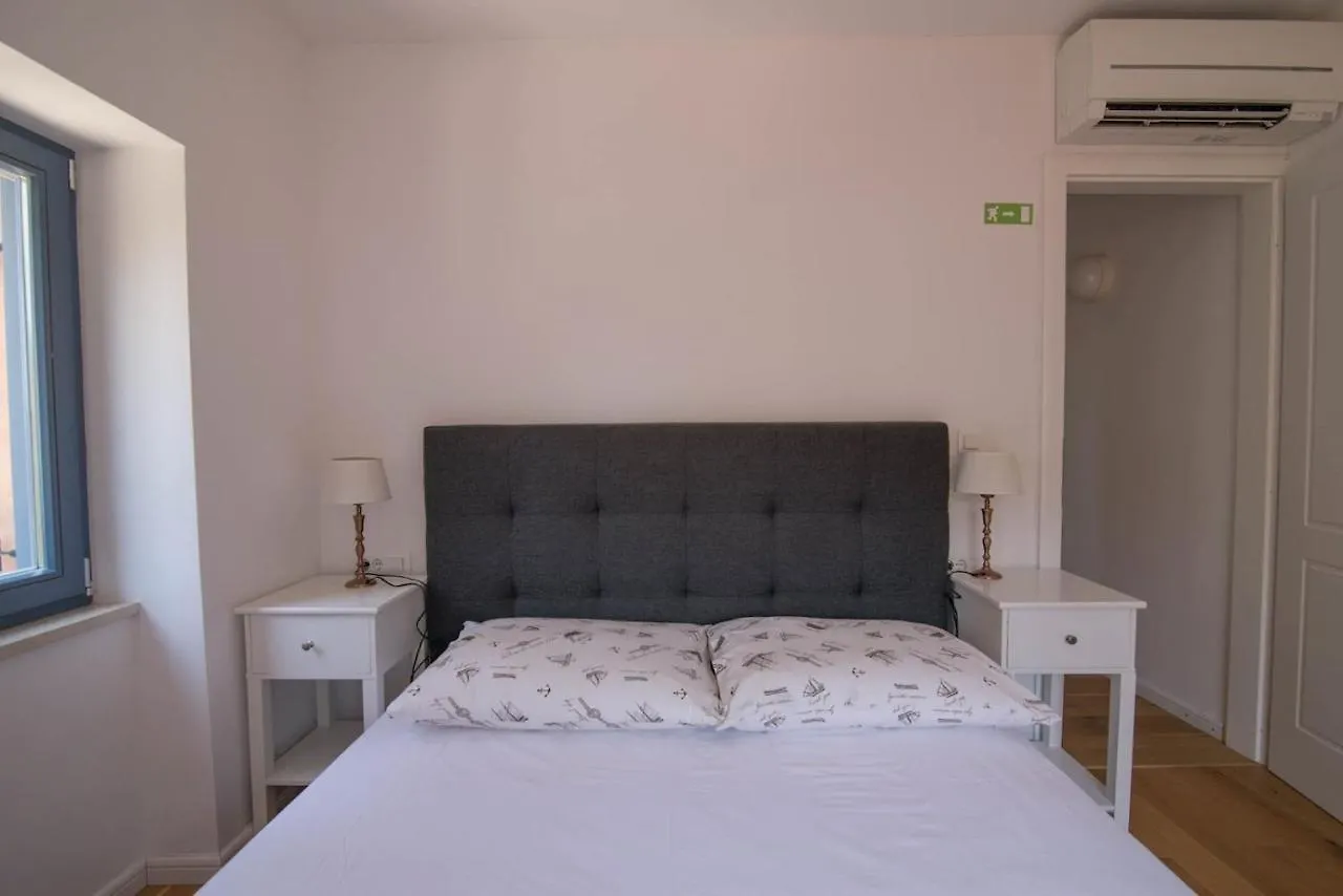 Apartments With A Parking Space Veli Losinj, Losinj - 21187 Croatia