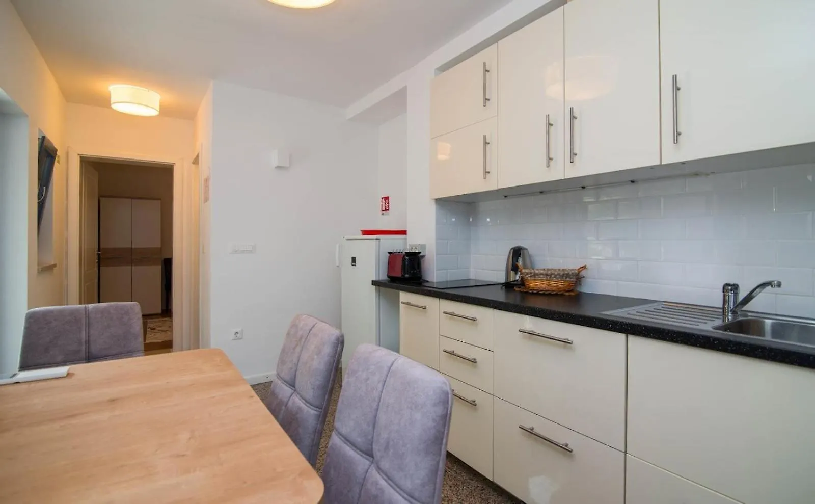 Apartments With A Parking Space Veli Losinj, Losinj - 21187