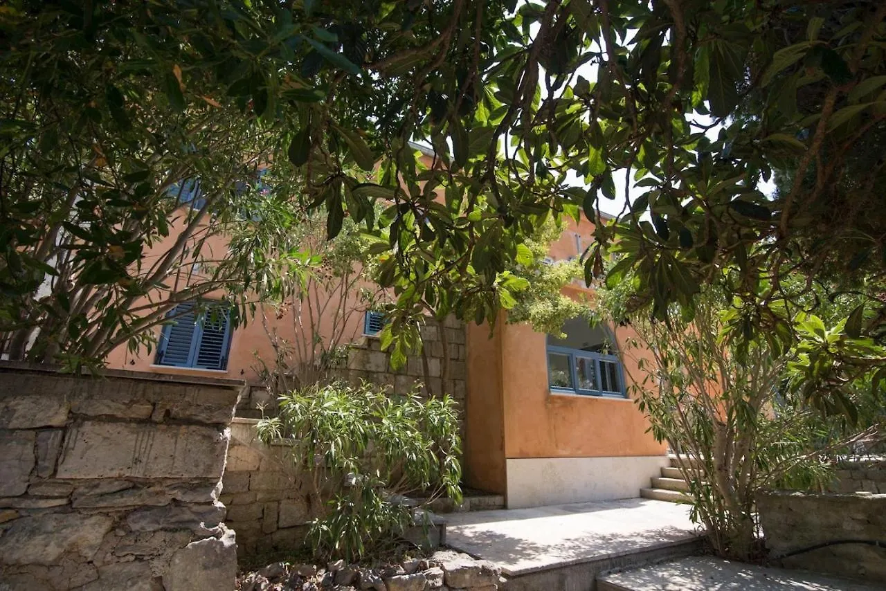 Apartments With A Parking Space Veli Losinj, Losinj - 21187 0*,  Croatia