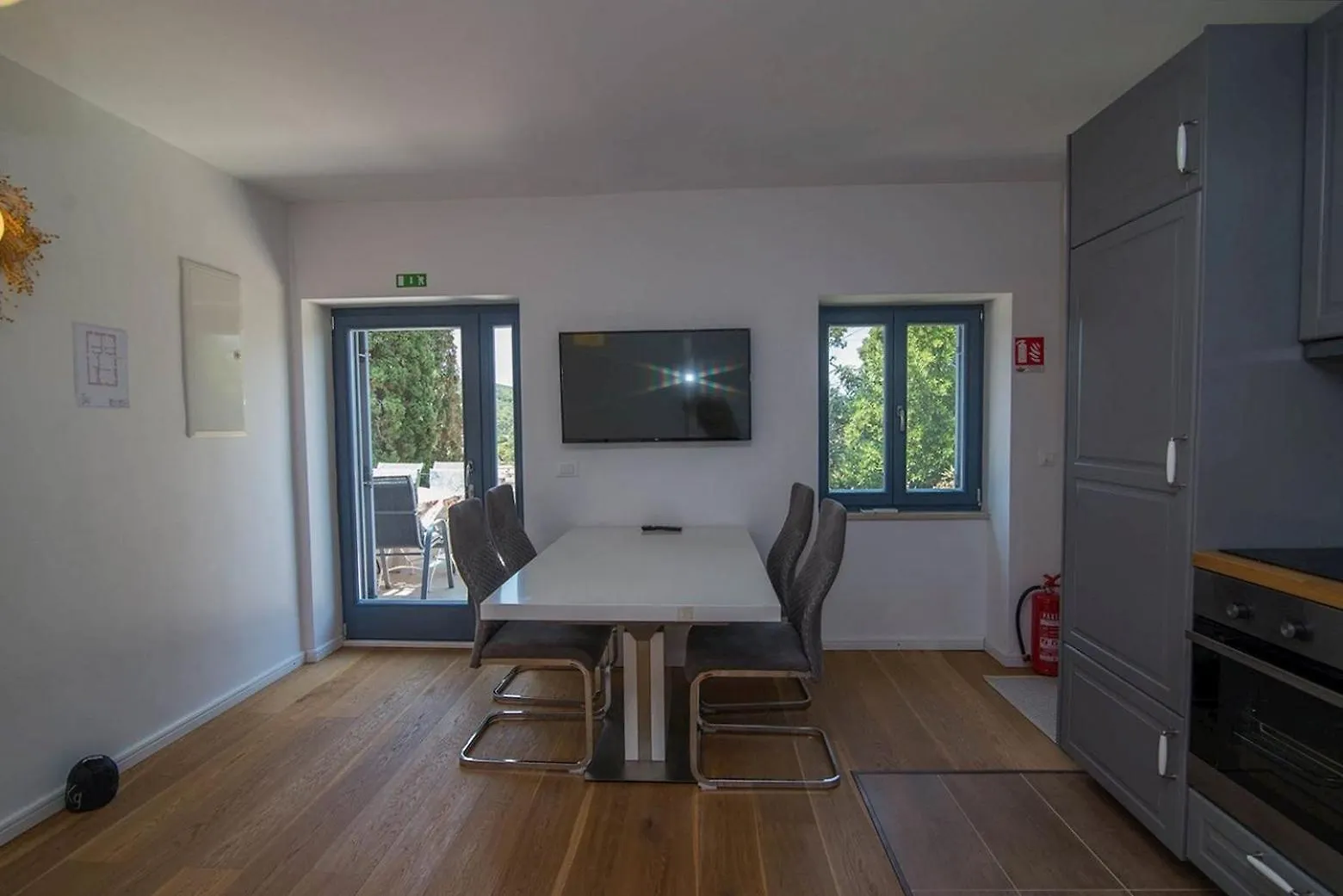 Apartments With A Parking Space Veli Losinj, Losinj - 21187